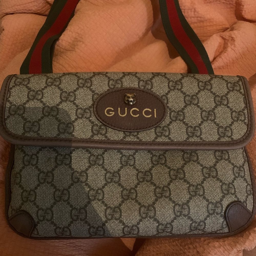 Gucci handbag